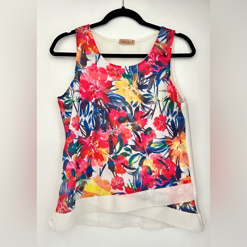 Lavish Multicolor Floral Top Size Medium
